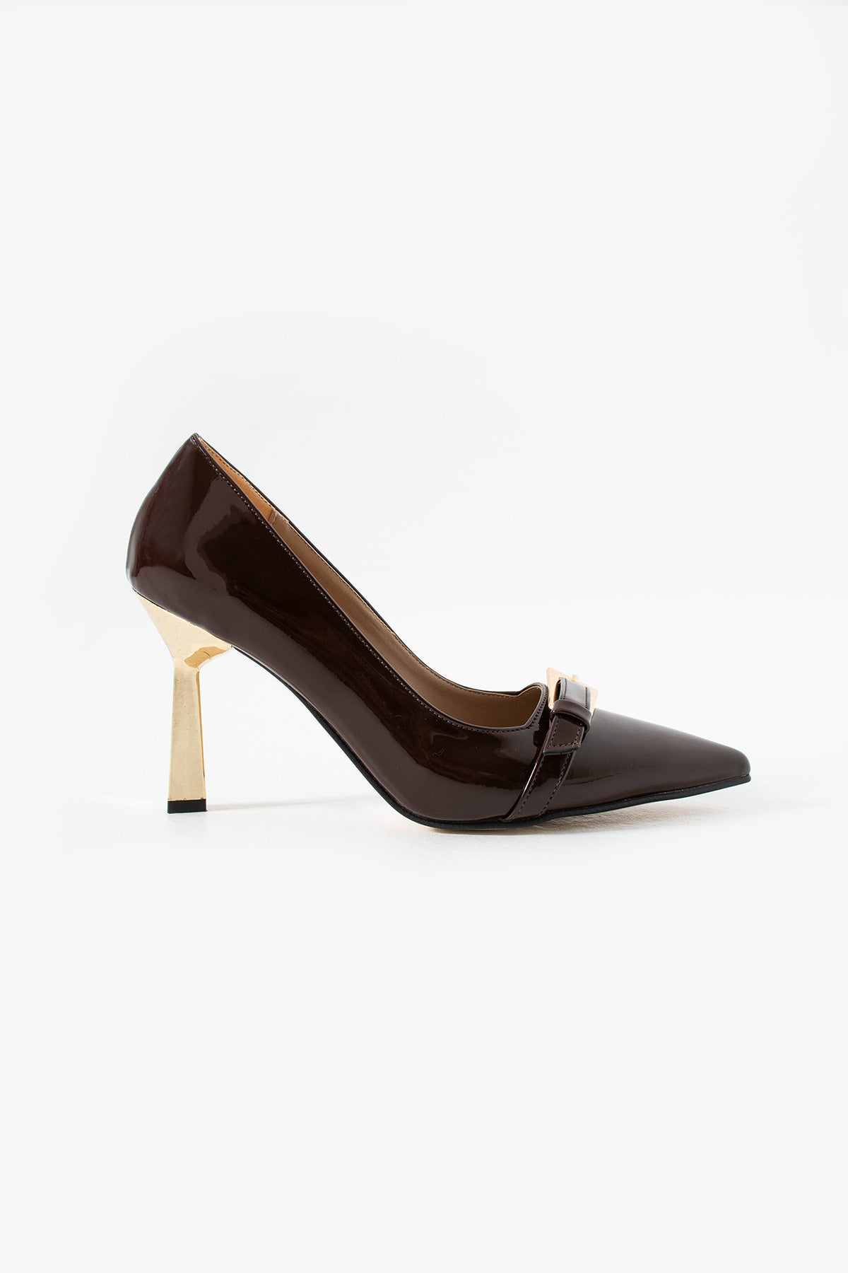 Patent Heel 9 cm with Gold Detailed Buckle Accessory