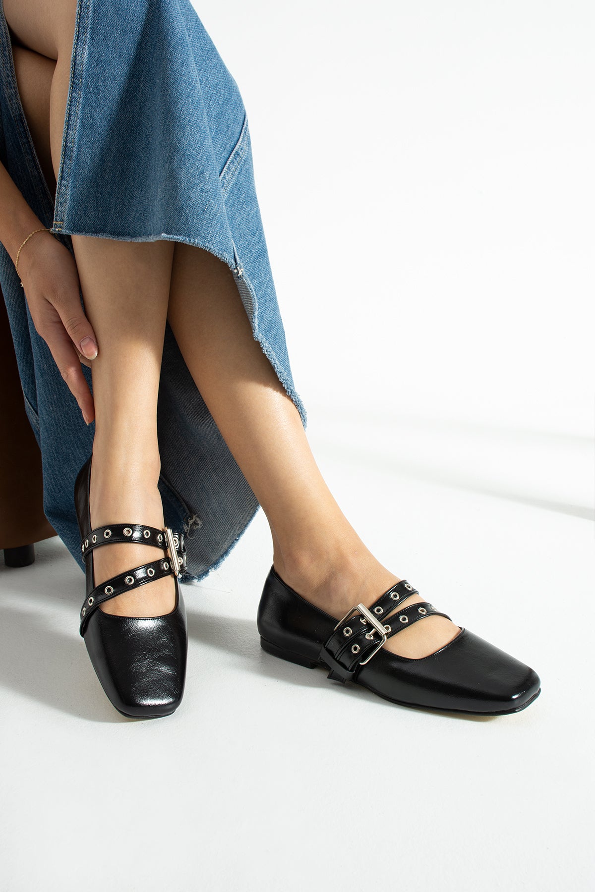 Double Buckled Punk Rock Mary Jane Flat Shoes