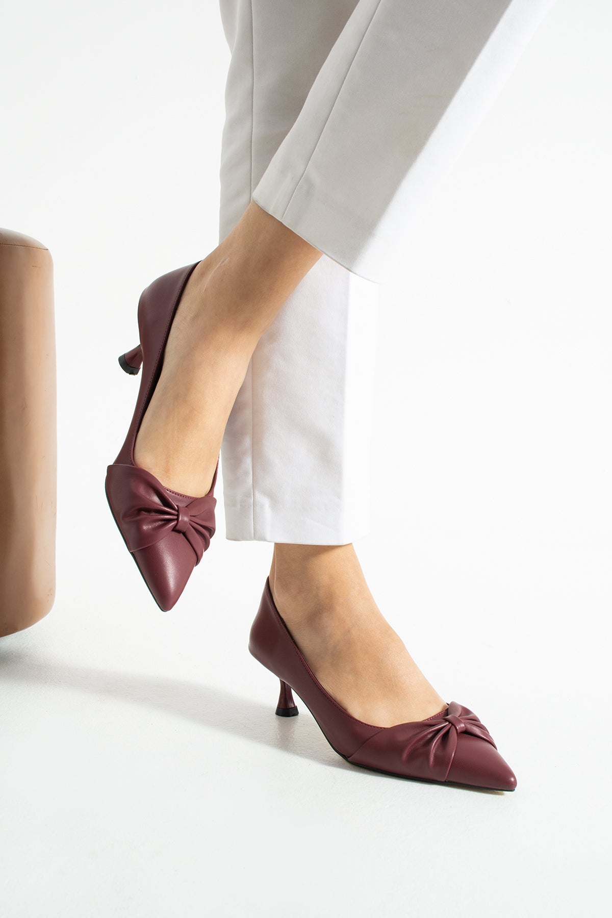 Bow Detailed Kitten Heeled Shoes 5 cm Comfortable