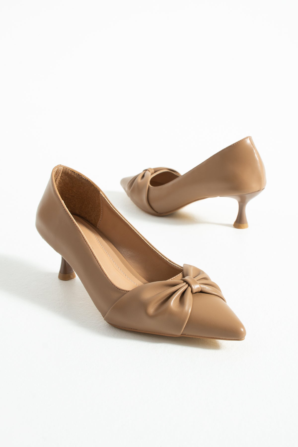 Bow Detailed Kitten Heeled Shoes 5 cm Comfortable