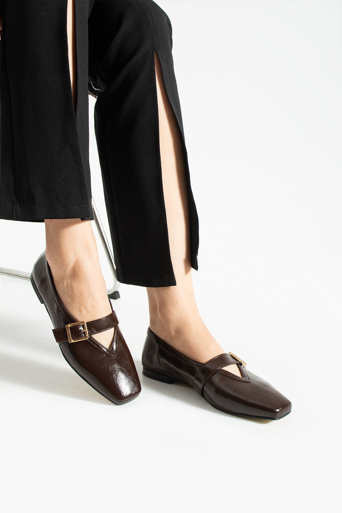 Aveiro Kare Burun Mary Jane Tokalı Babet