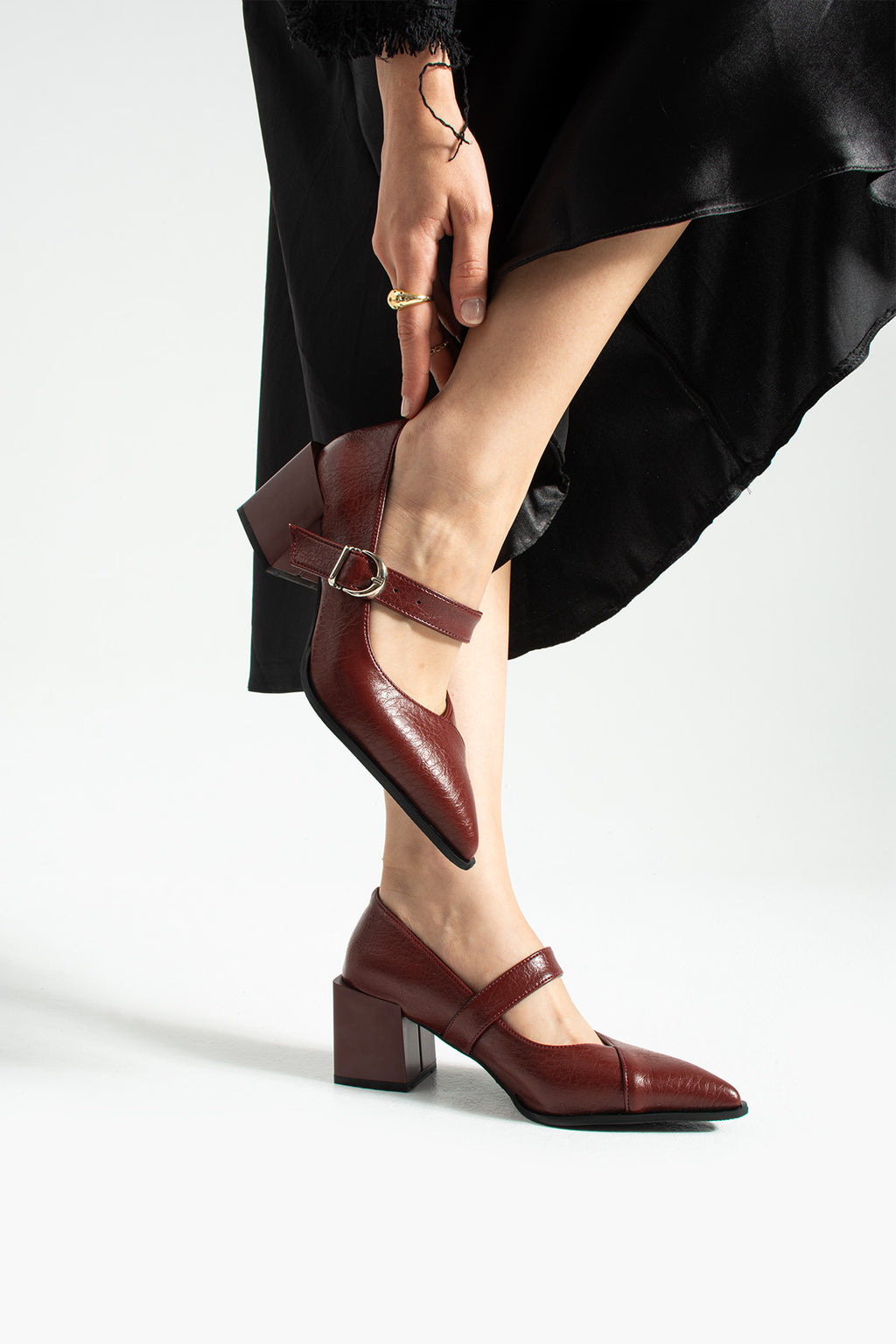 Sivri Burun Topuklu Ayakkabı 6cm - Mary Jane Tarzı