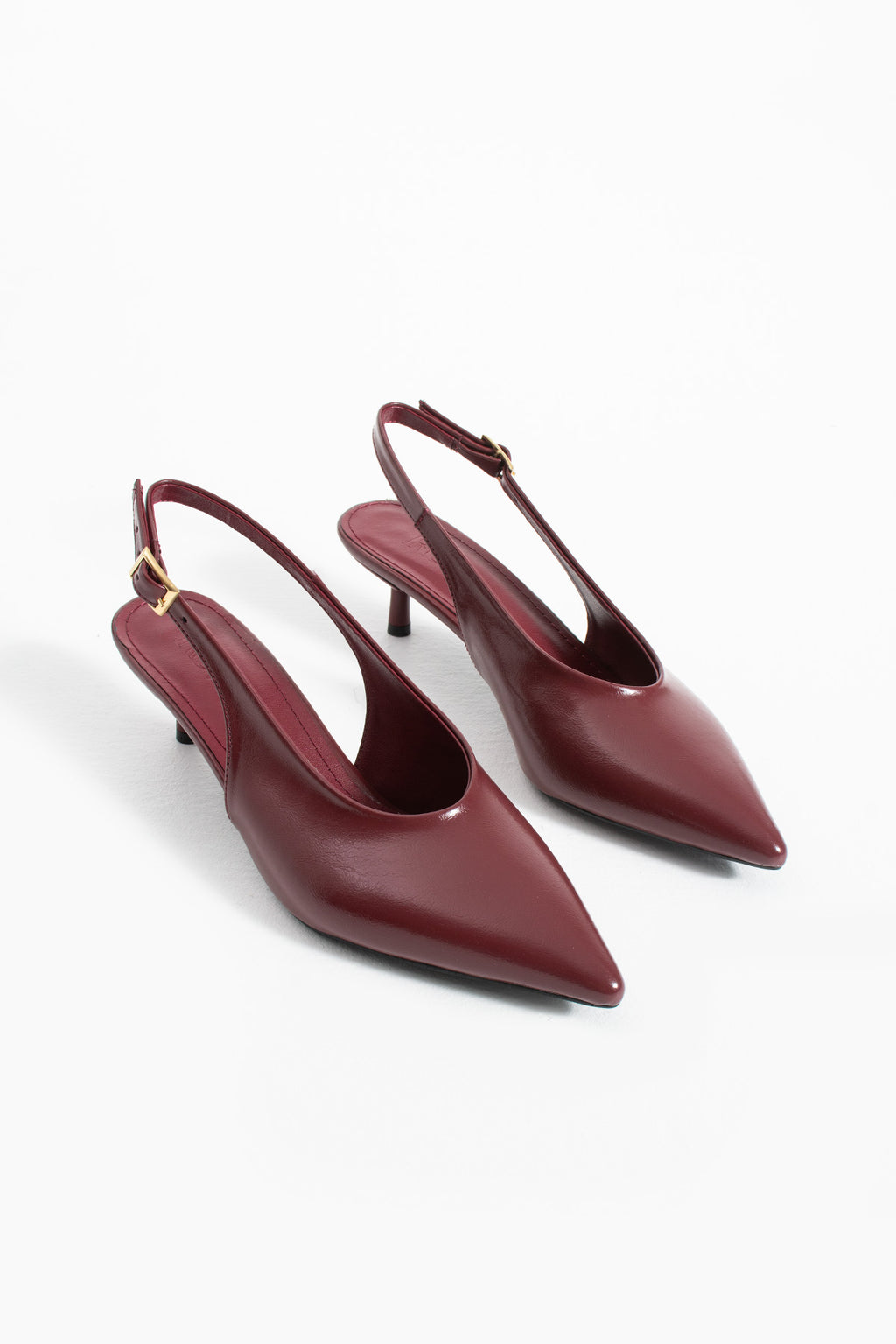 Mira Slingback