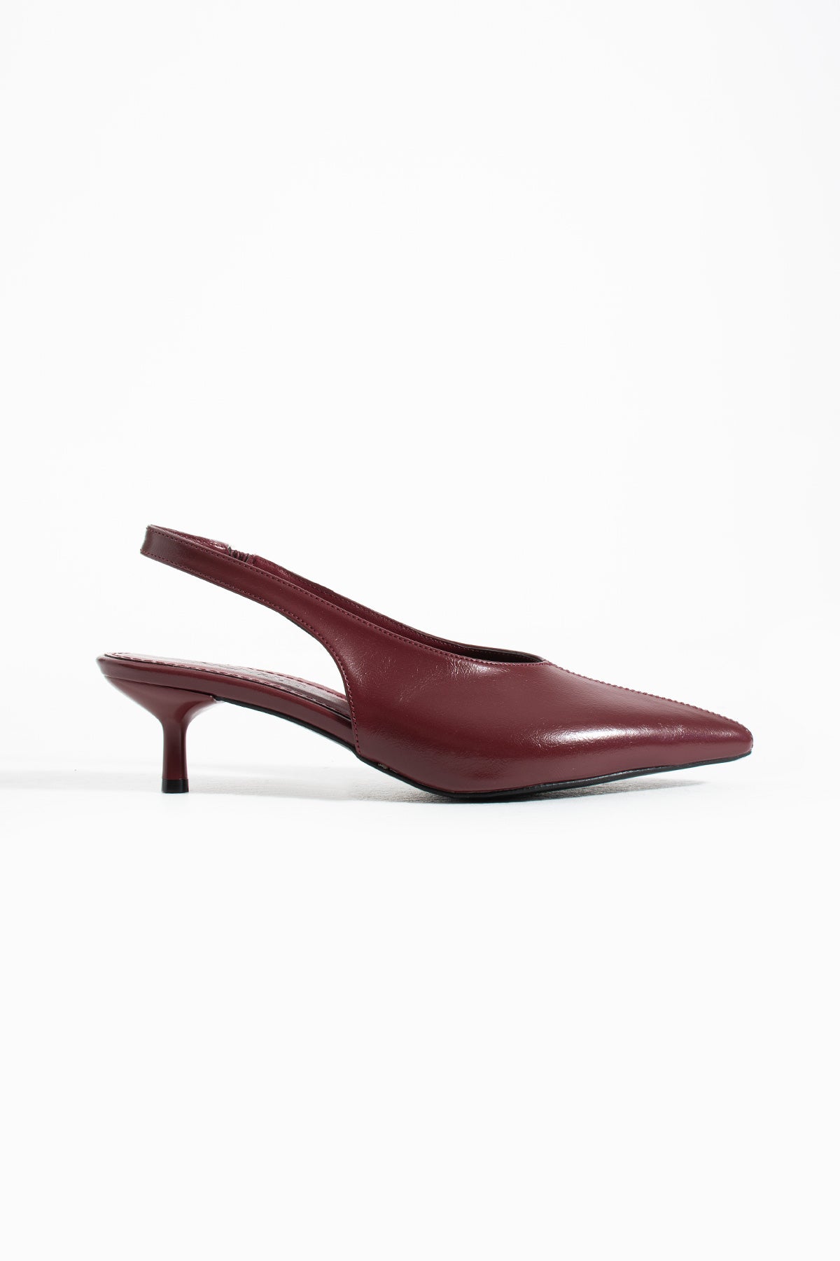 Vera Slingback