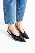 Vera Slingback